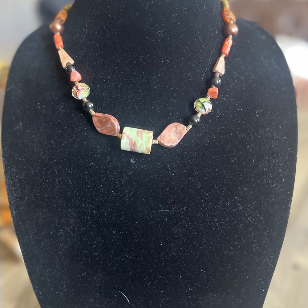 Necklace - Picture 5 of 5